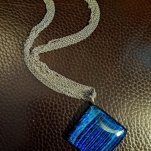 Necklace - Picture 3 of 3